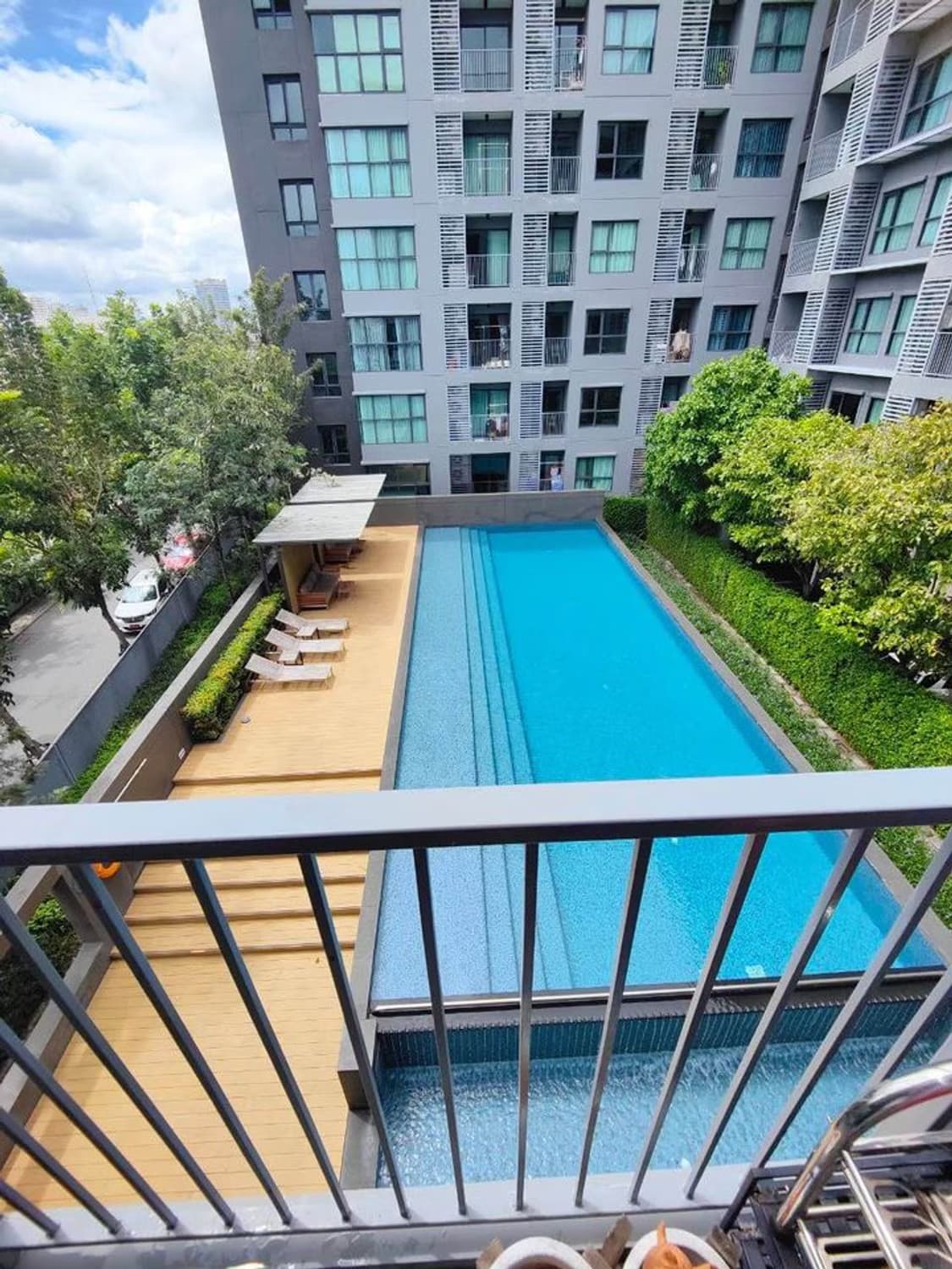 1 Bedroom Condo for Rent at The Aspen LaSalle - Image 10