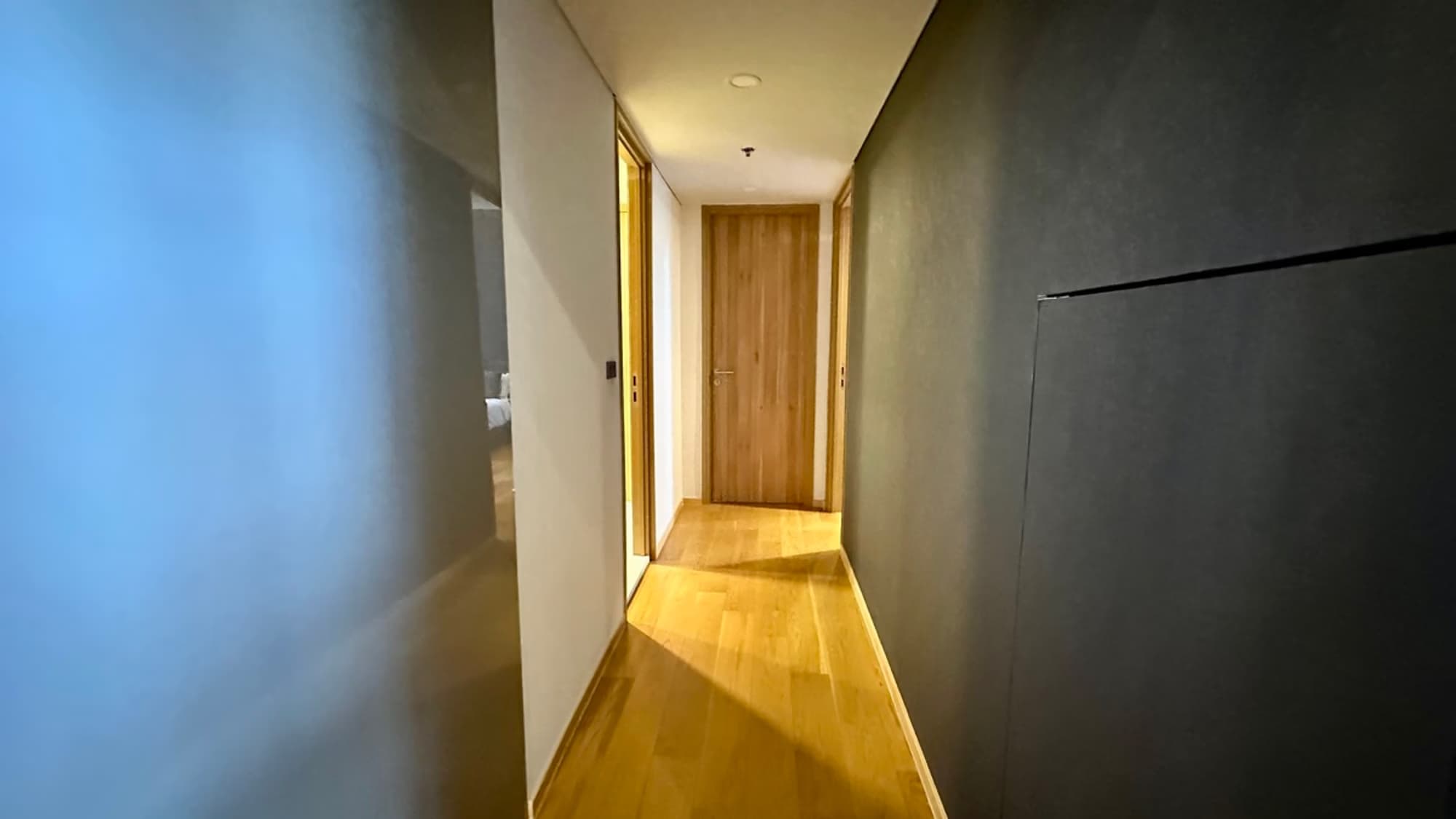  - Image 4