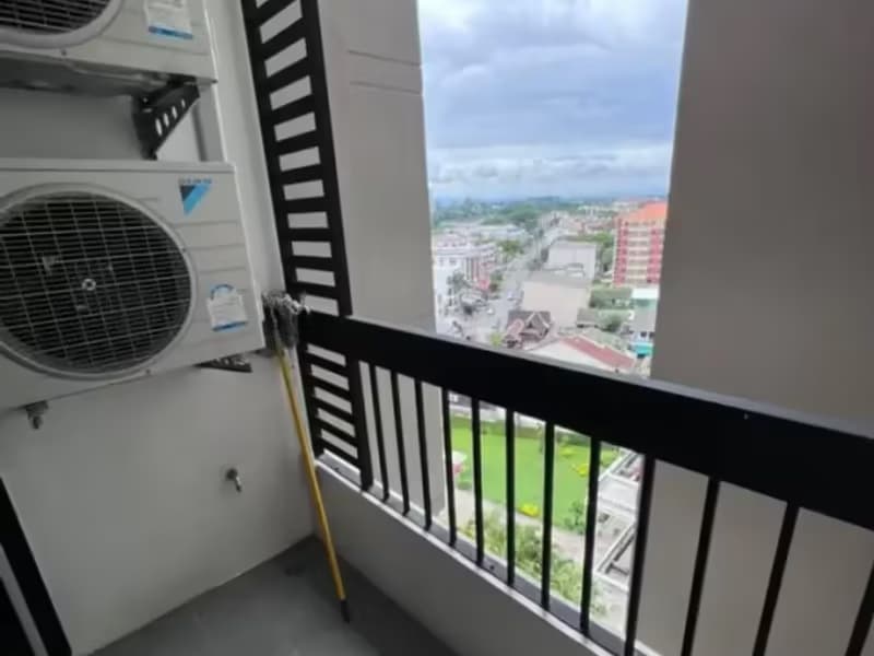 1 Bedroom Condo