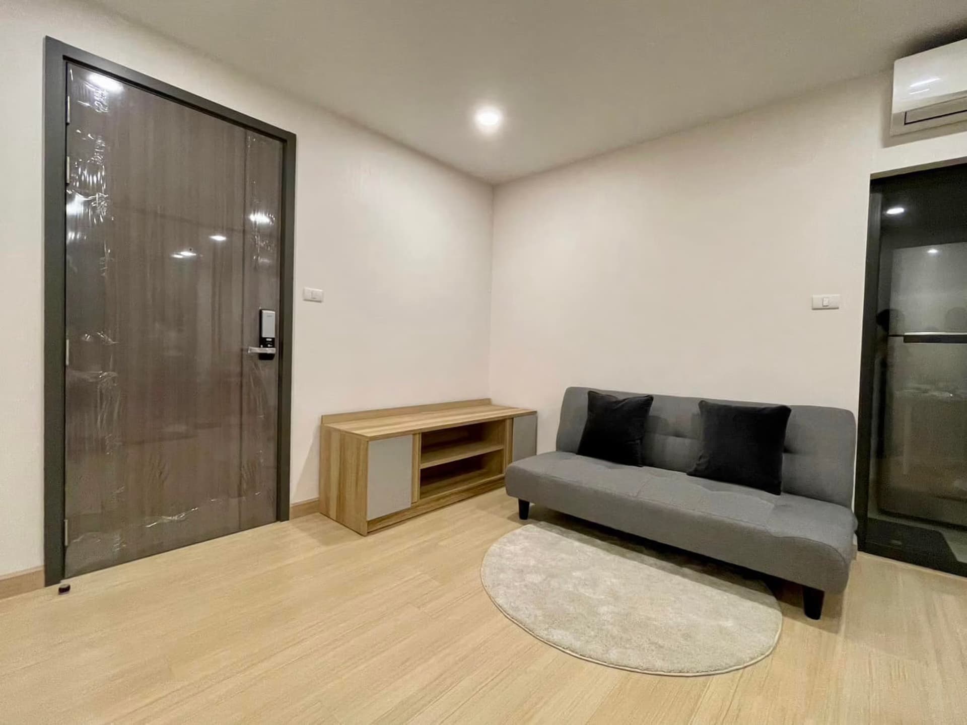  - Image 2