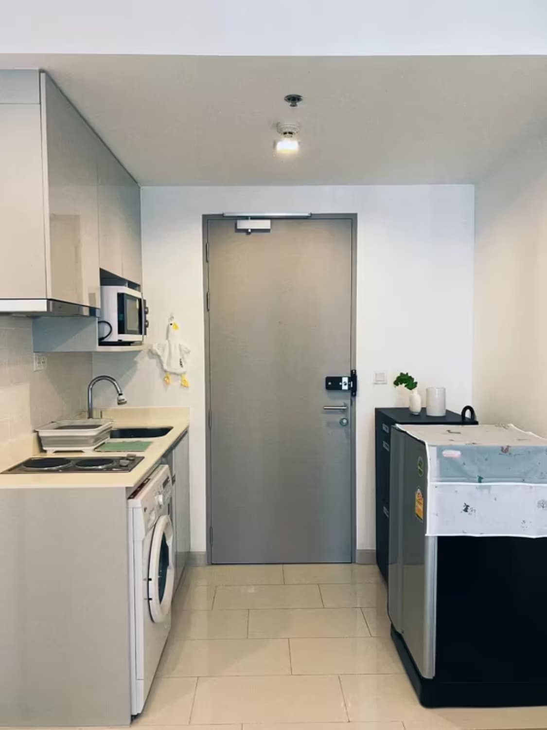 1 Bedroom Condo - Image 18