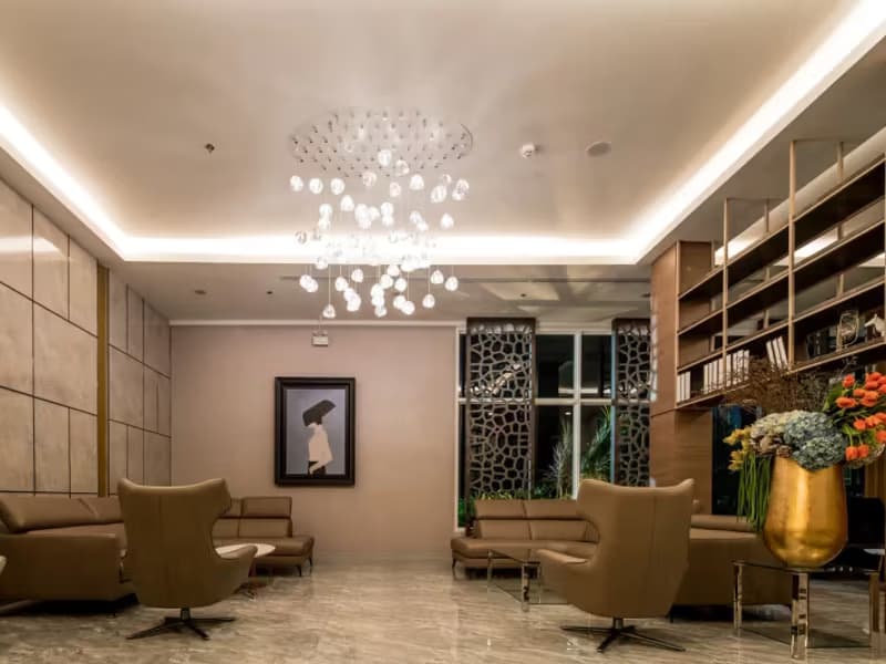1 Bedroom Condo
