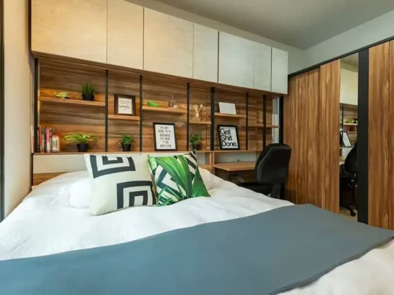 Life Sukhumvit 48