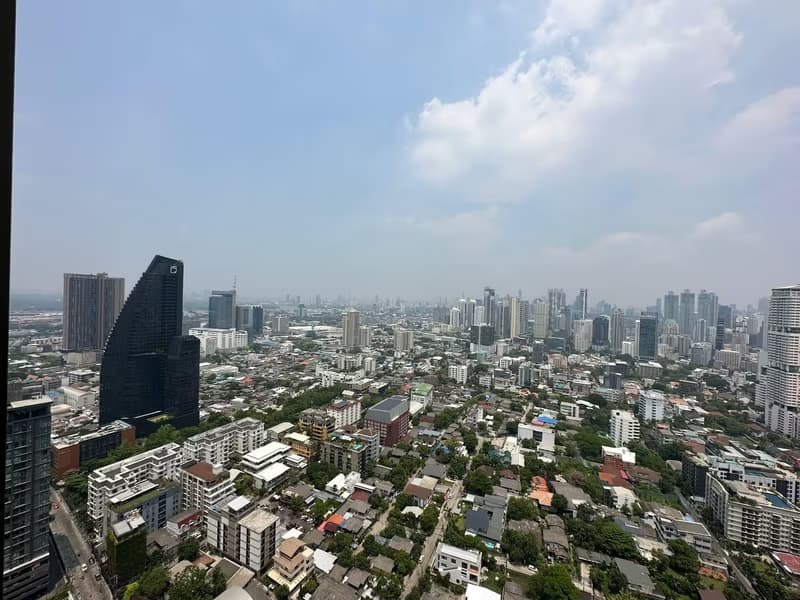 Condo for Rent at THE ESSE Sukhumvit 36