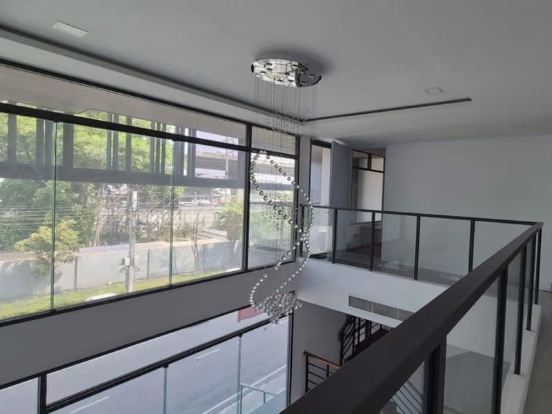 12 Bed Commercial for Rent in Bang Phli