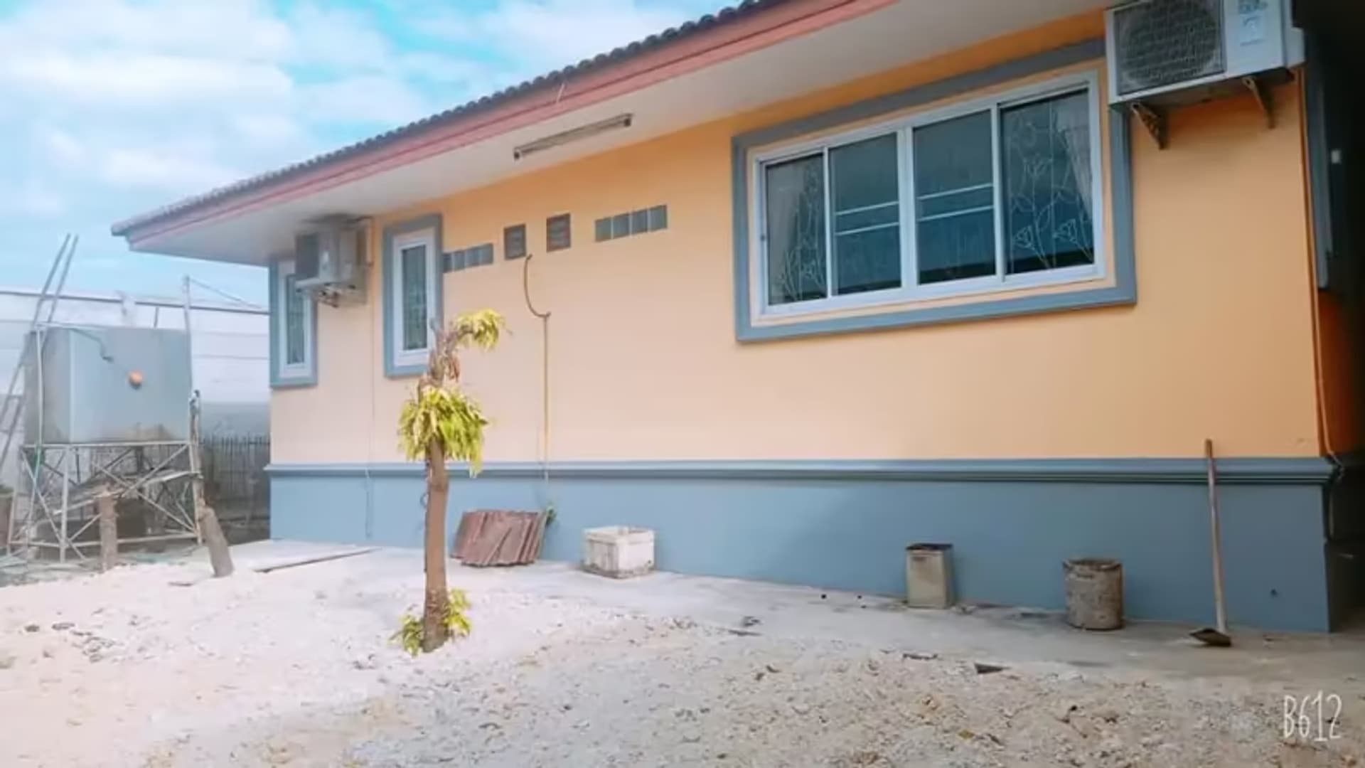 2 Bedroom House - Image 8