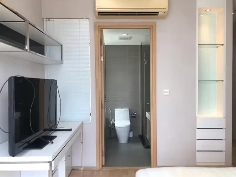 Siri at Sukhumvit Condominium
