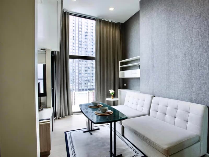 1 Bed Condo for Rent  Near Phra Ram 9 MRT