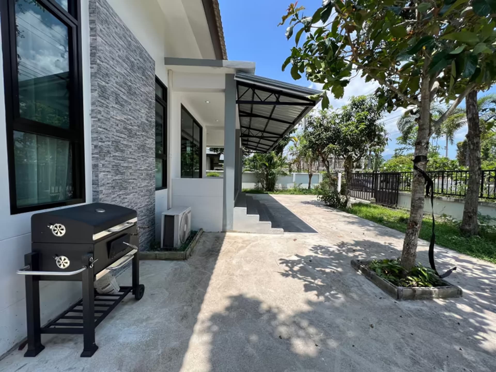 3 Bedroom House - Image 18