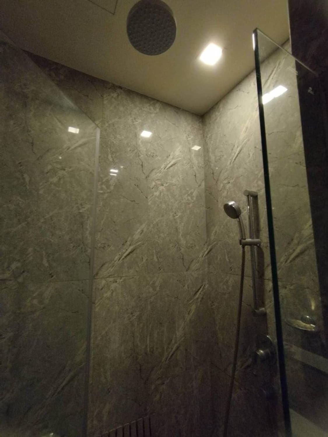 1 Bed Condo for Rent in Watthana - Image 4