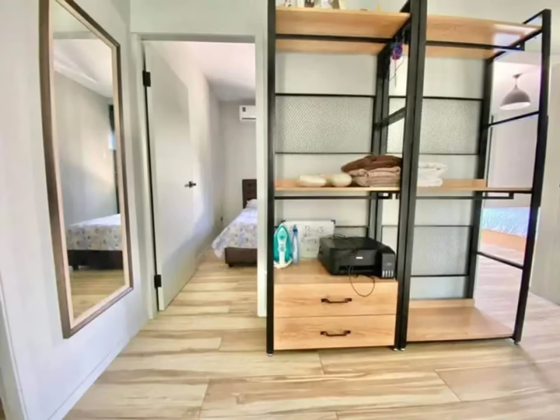 5 Bedroom House - Image 13