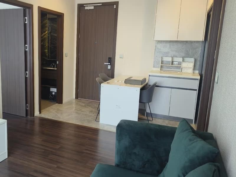 2 Bed Condo for Rent  Near Punnawithi BTS