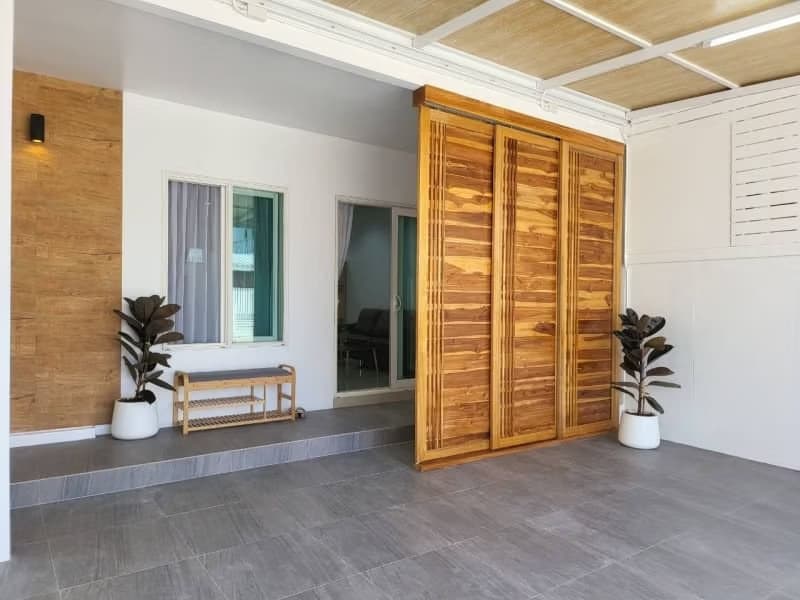 3 Bed Townhouse for Rent in Mueang Chiang Mai