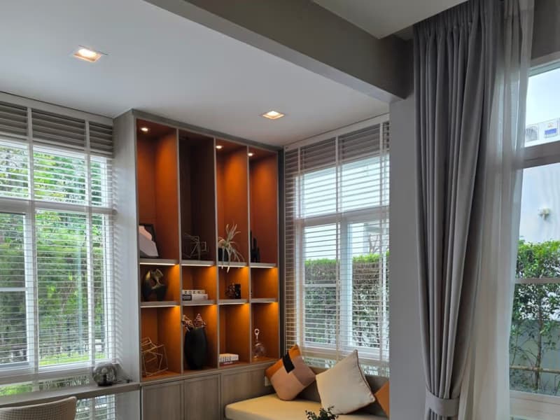 4 Bed House for Rent in Prawet