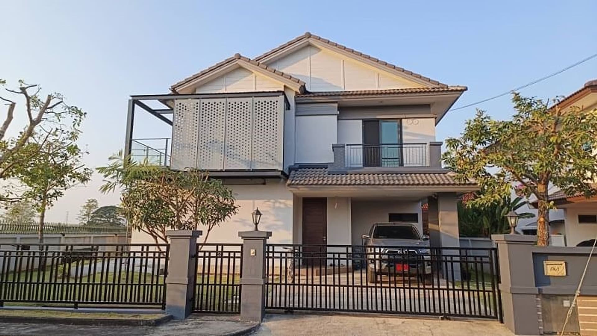 3 Bed House for Rent in San Sai - Image 1