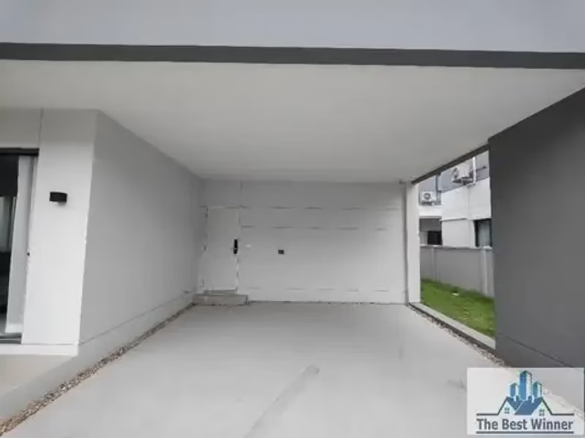 3 Bedroom House - Image 11