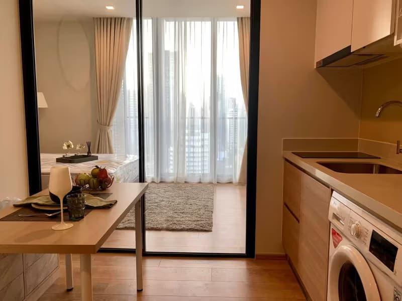 Condo for Sale at Noble Around Sukhumvit 33