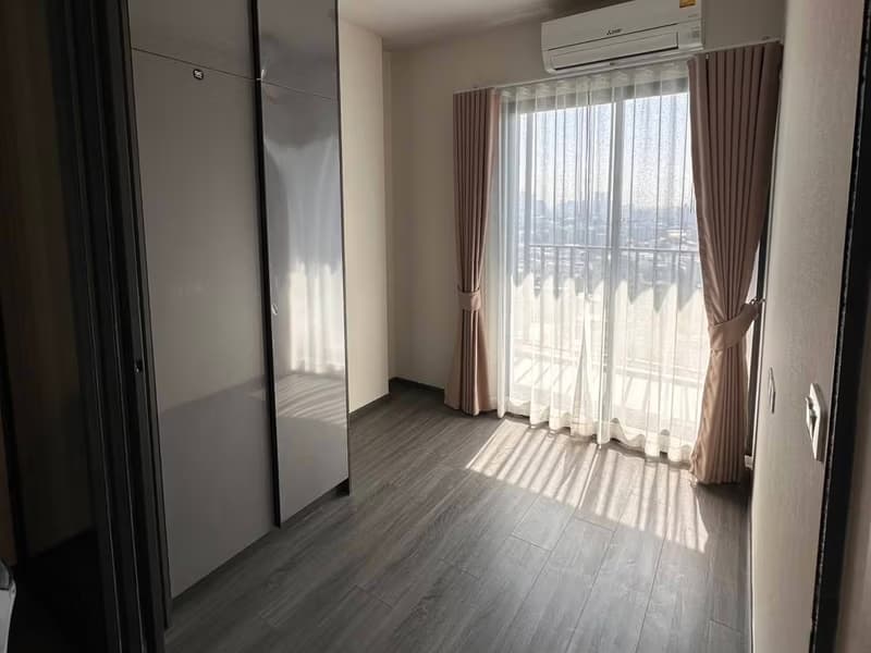 2 Bed Condo for Rent in Khlong Toei