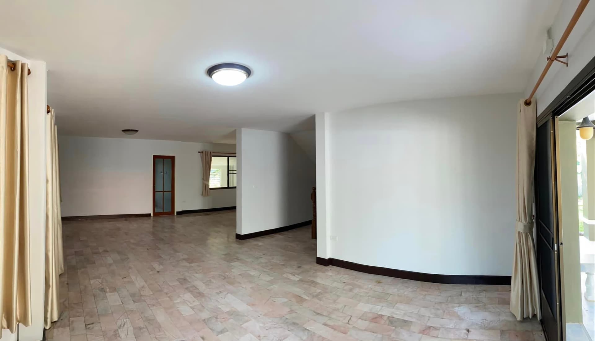 House for Rent in Talat Khwan, Doi Saket. - Image 6
