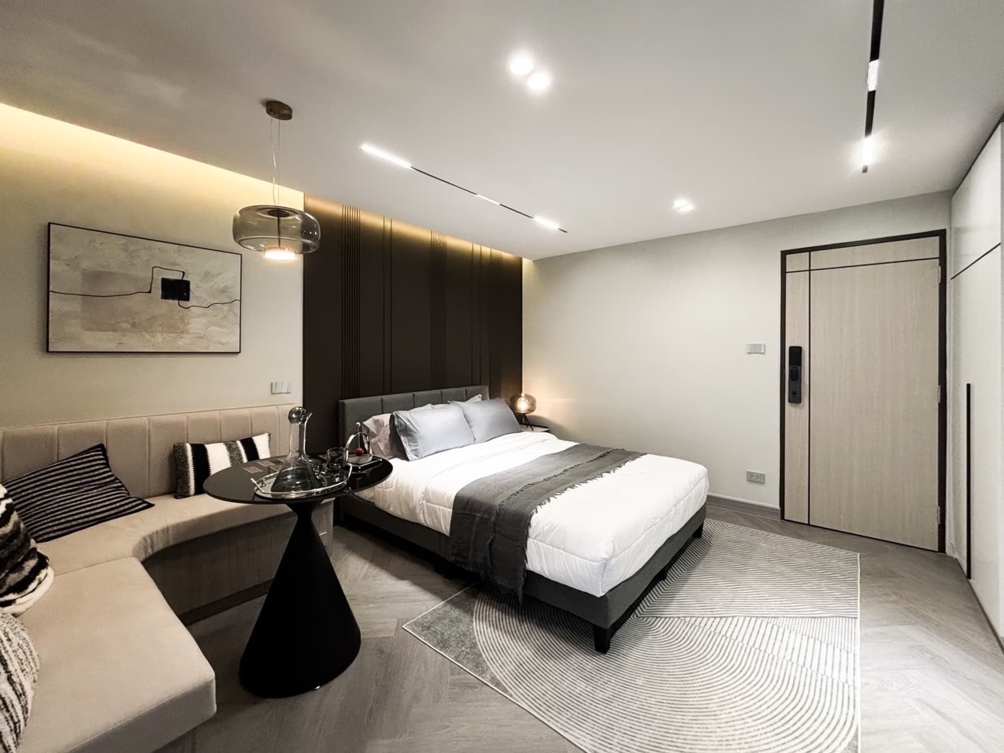 Studio Condo for Rent in Mueang Chiang Mai - Image 4