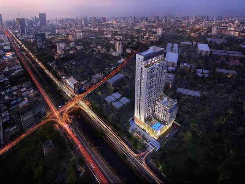 Condo for Sale at Regal Sathon-Naradhiwas
