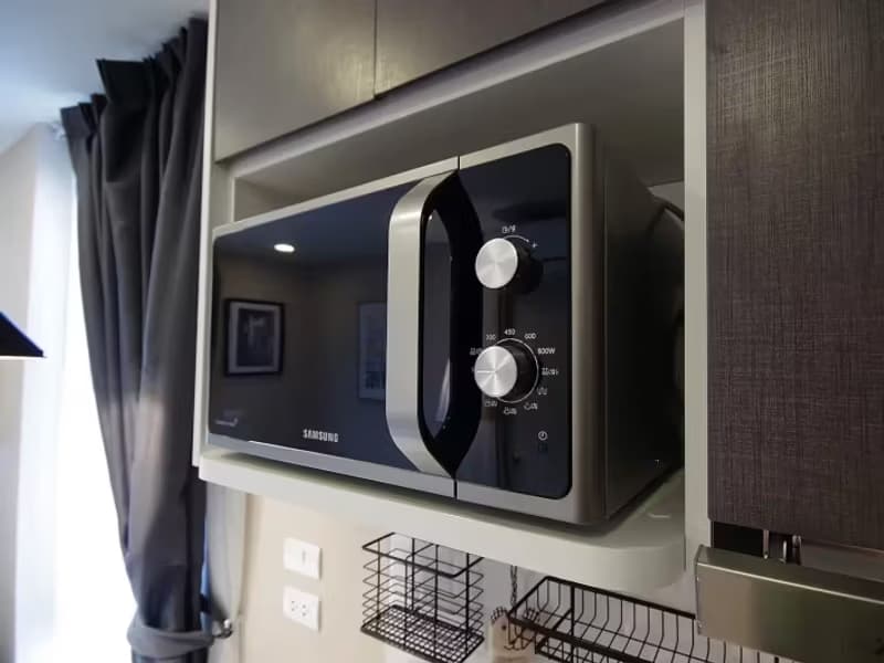 Condo for Sale/Rent at Palm Springs Royal