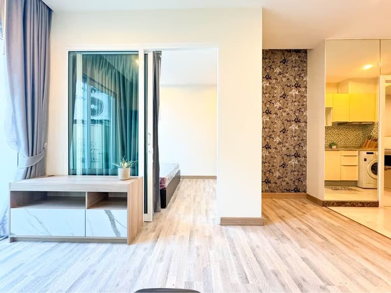 Condo for Sale at Prime Square