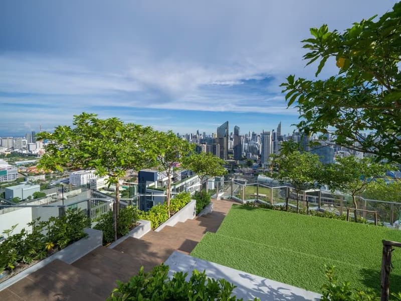 Condo for Rent at Life Asoke - Rama 9