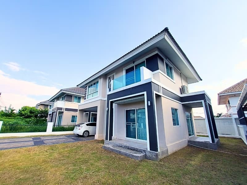 3 Bed House for Rent in San Sai