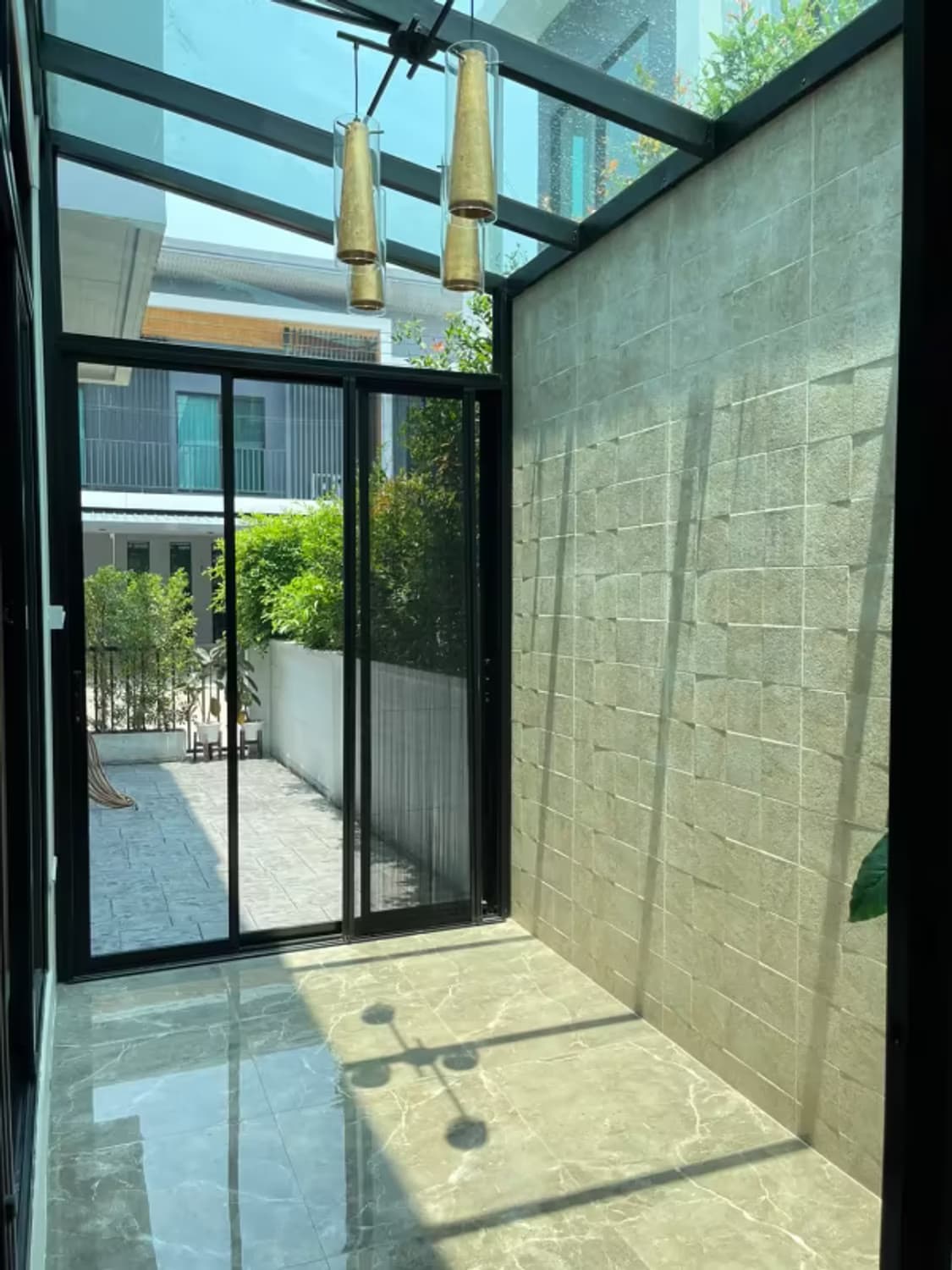 4 Bedroom House - Image 8
