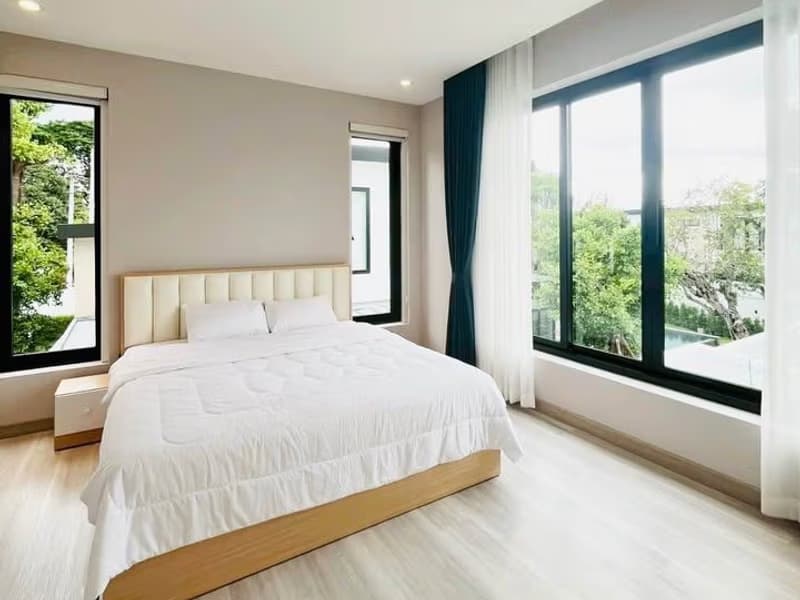 4 Bed House for Rent in Mueang Chiang Mai