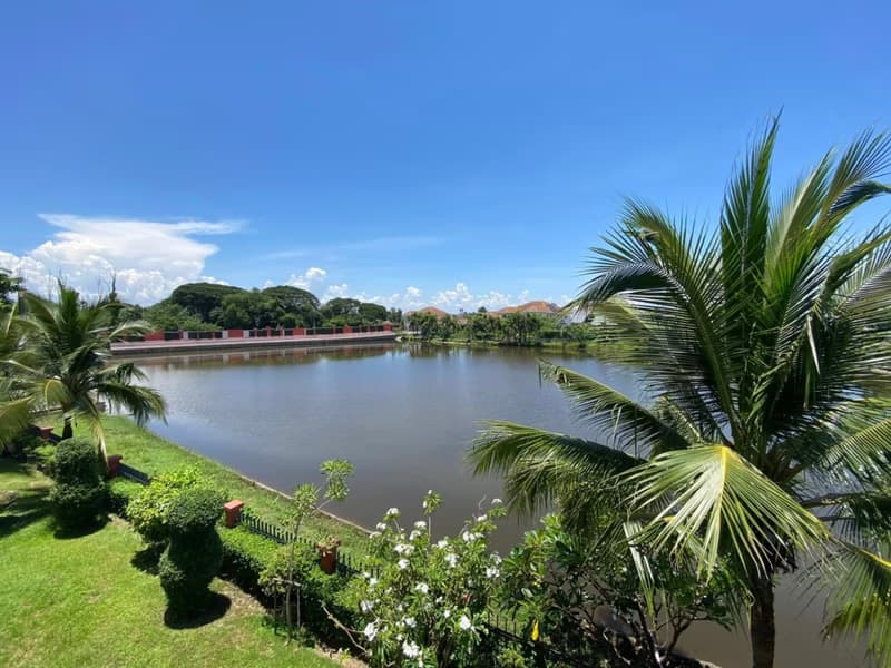 7 Bed House for Rent and Sale in San Sai District