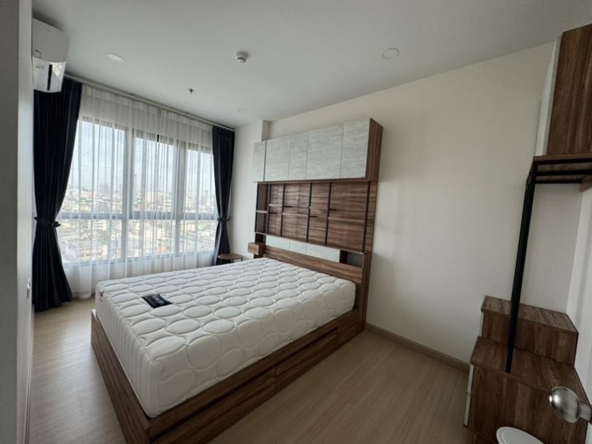 2 Bed Condo for Sale  Near Wongwian Yai BTS - Image 4