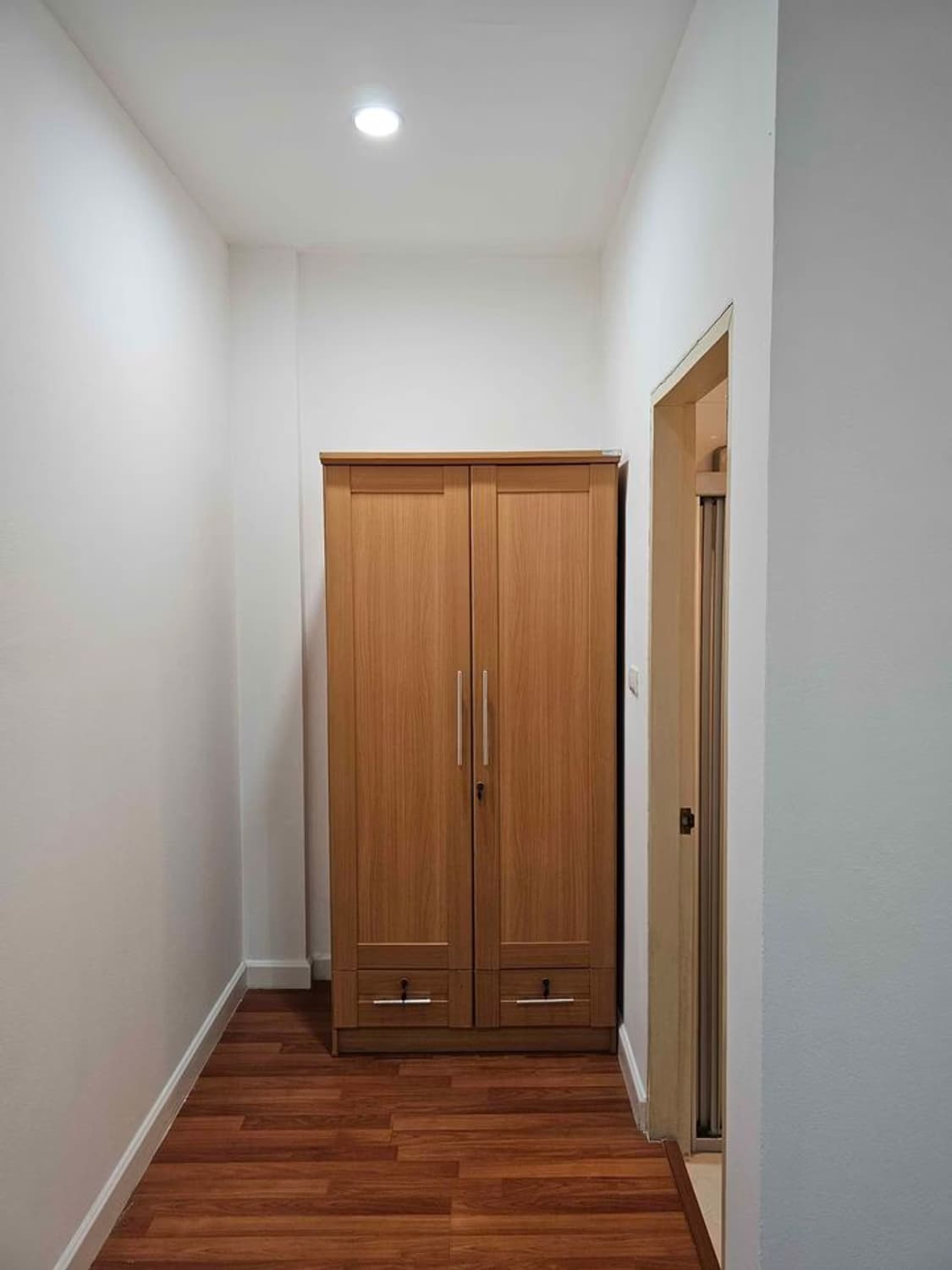  - Image 13