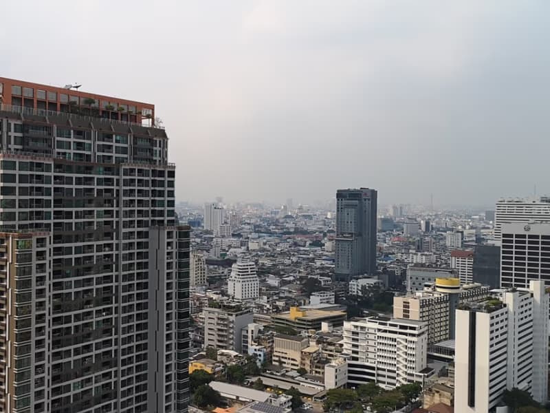 1 Bedroom Condo for Rent at Silom Suite Condominium
