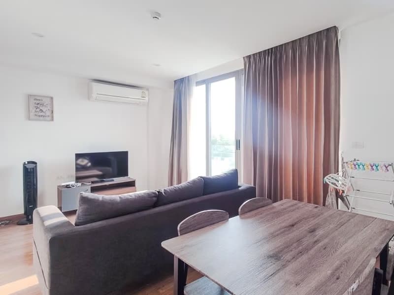 1 Bedroom Condo