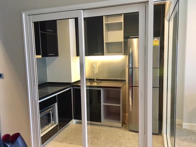 2 Bed Condo for Rent in Khlong Toei