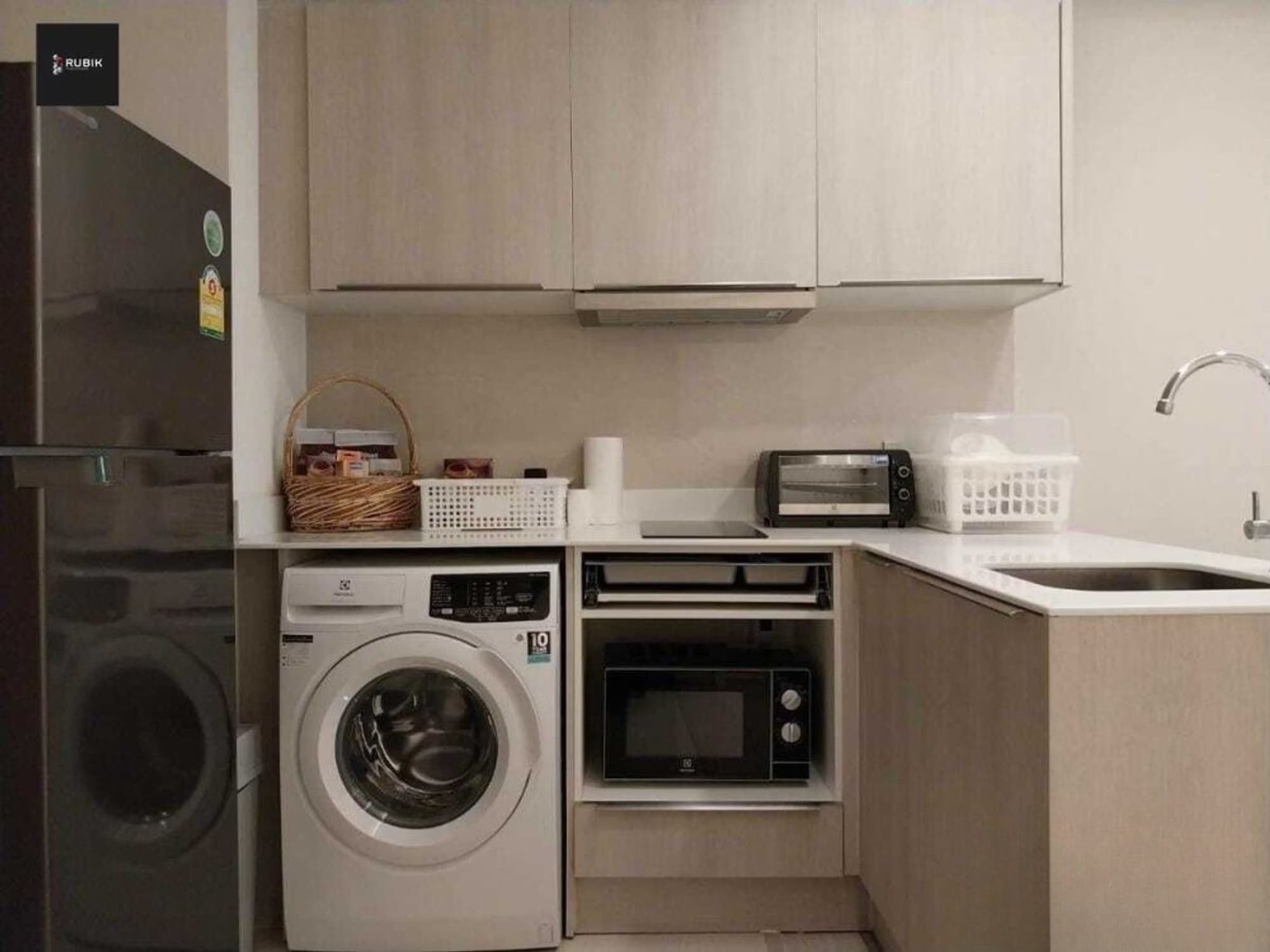 2 Bed Condo for Rent in Khlong Toei - Image 4