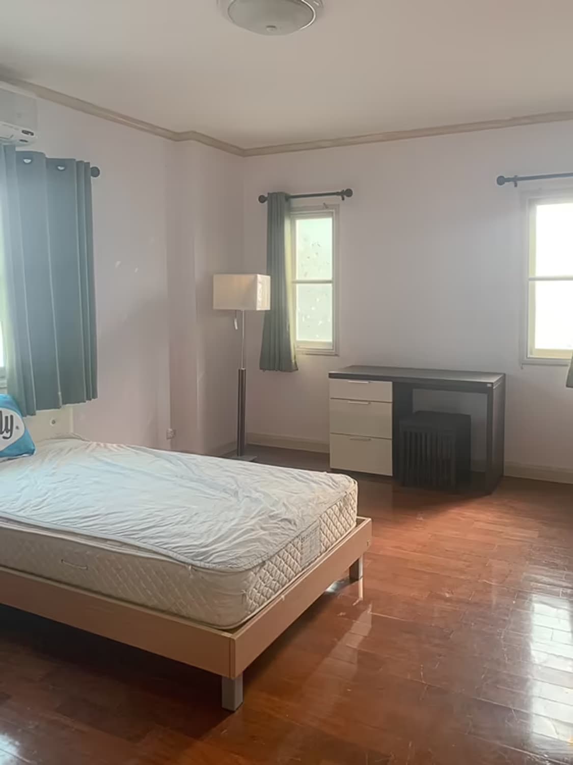 3 Bedroom House - Image 6