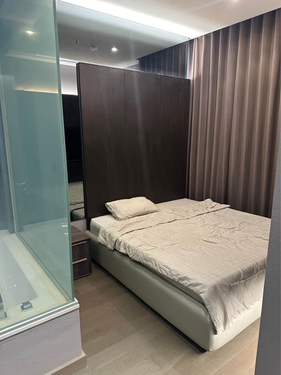 2 Bed Condo for Rent and Sale  Near Phetchaburi MRT - Image 12