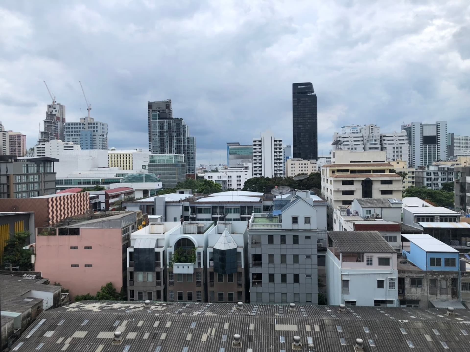 1 Bed Condo for Sale in Ratchathewi - Image 6