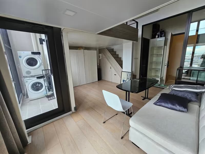  Chewathai Residence Asoke  