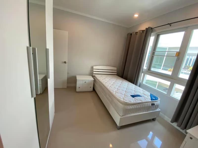 2 Bed Condo for Rent in Sathon