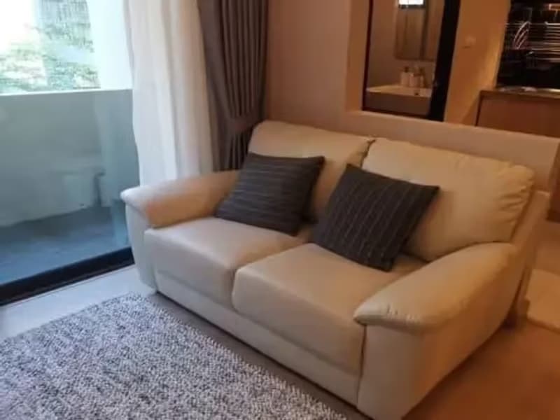 1 Bedroom Condo