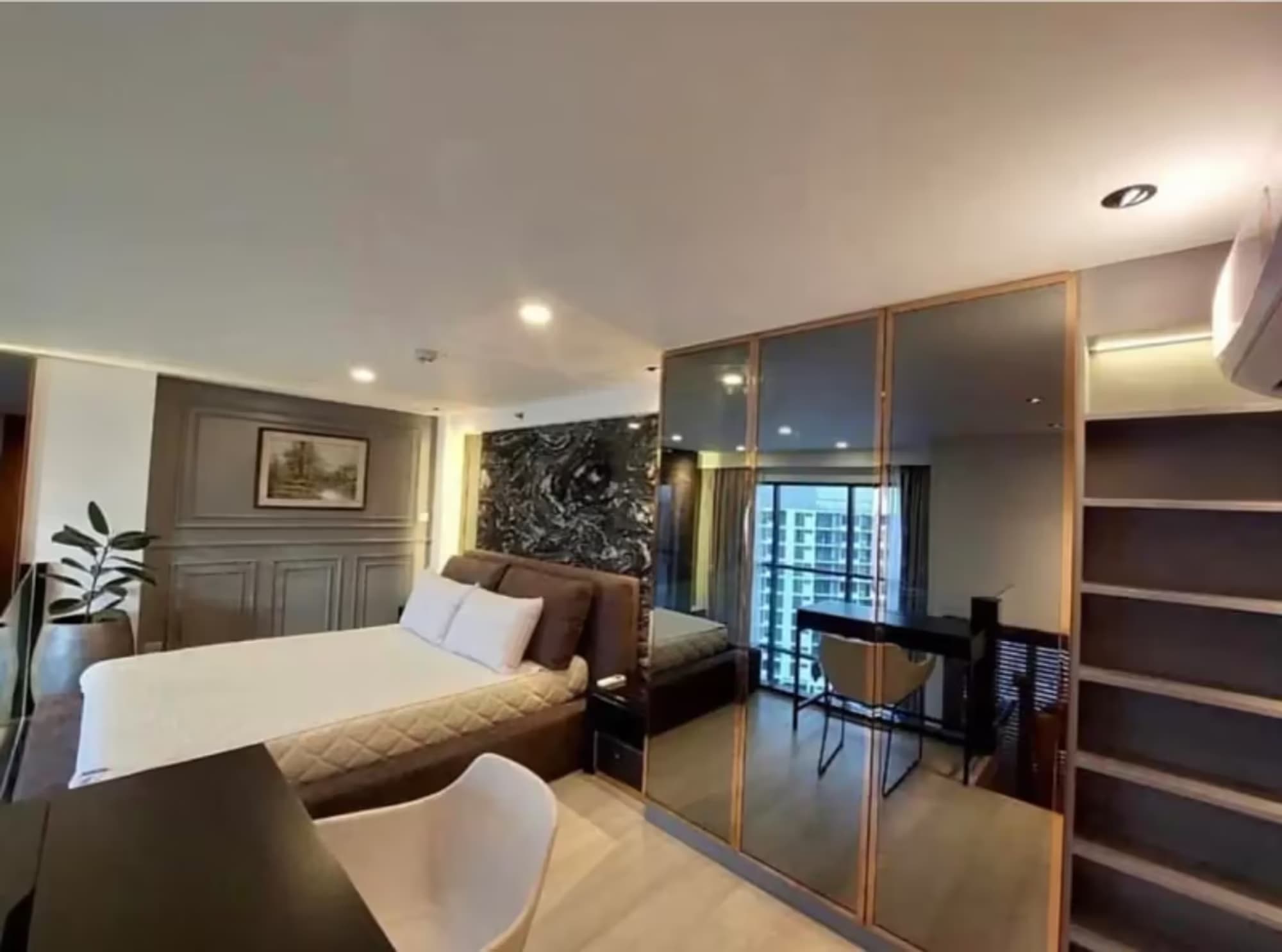 1 Bedroom Condo - Image 7