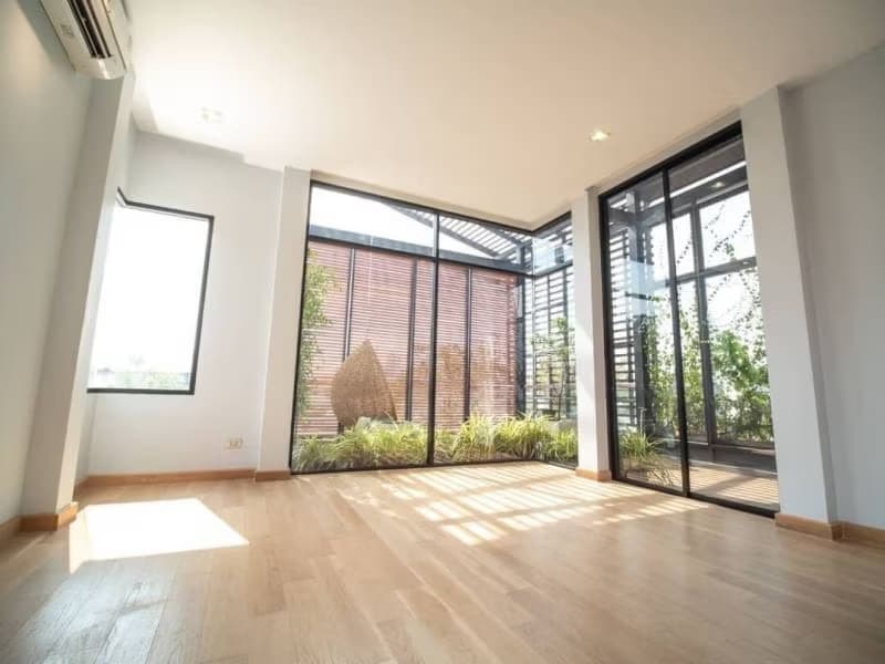 House for Sale in Sukuhmvit 71