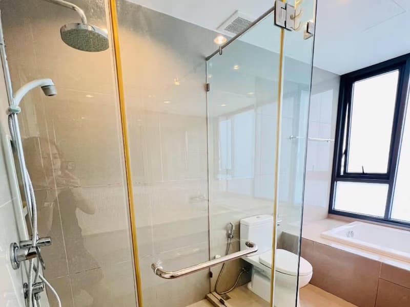 2 Bed Condo for Sale in Khlong Toei