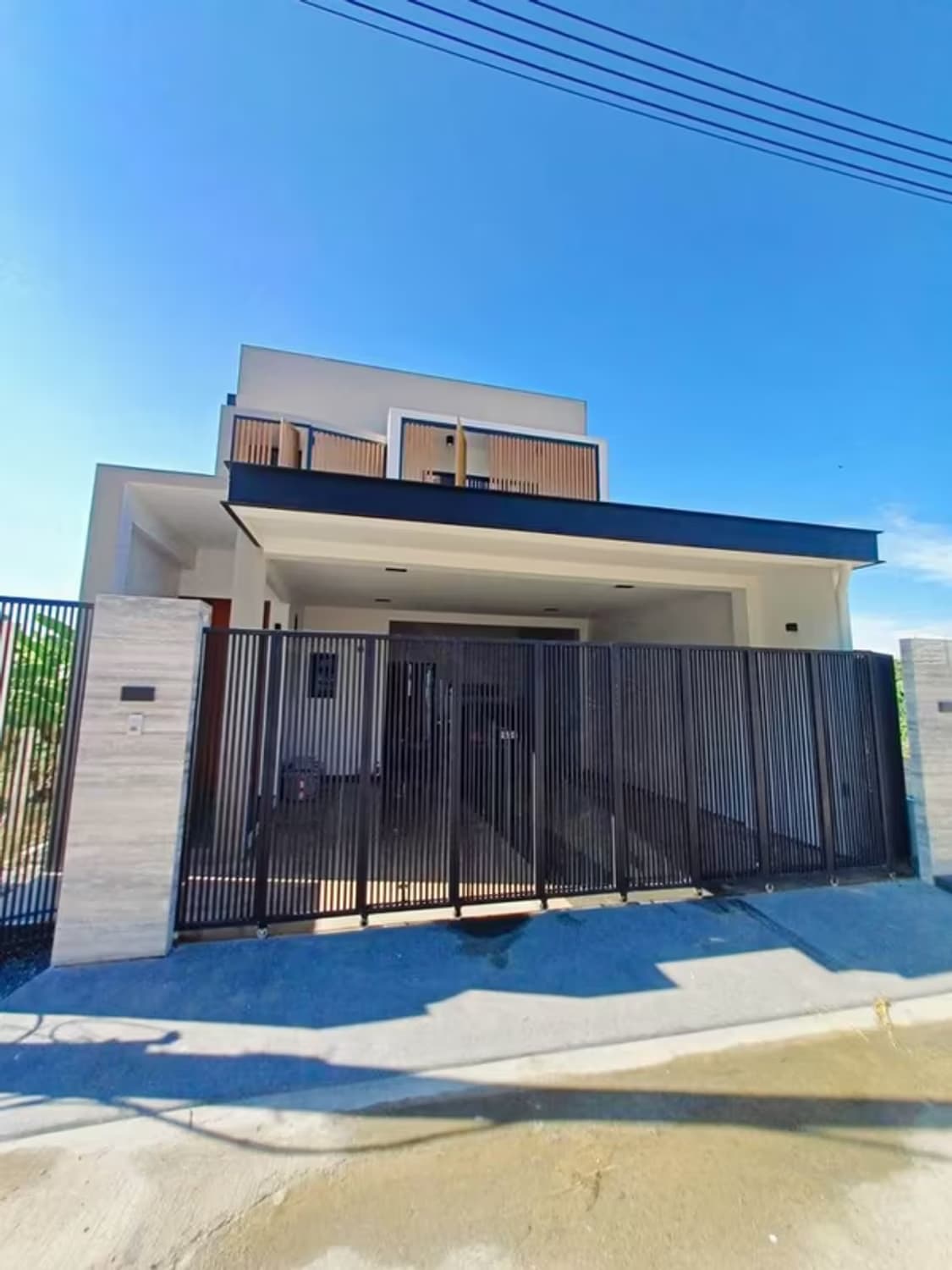 3 Bedroom House - Image 16