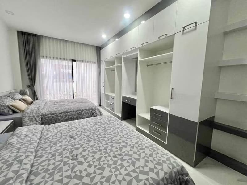 4 Bed House for Rent and Sale in Hang Dong District