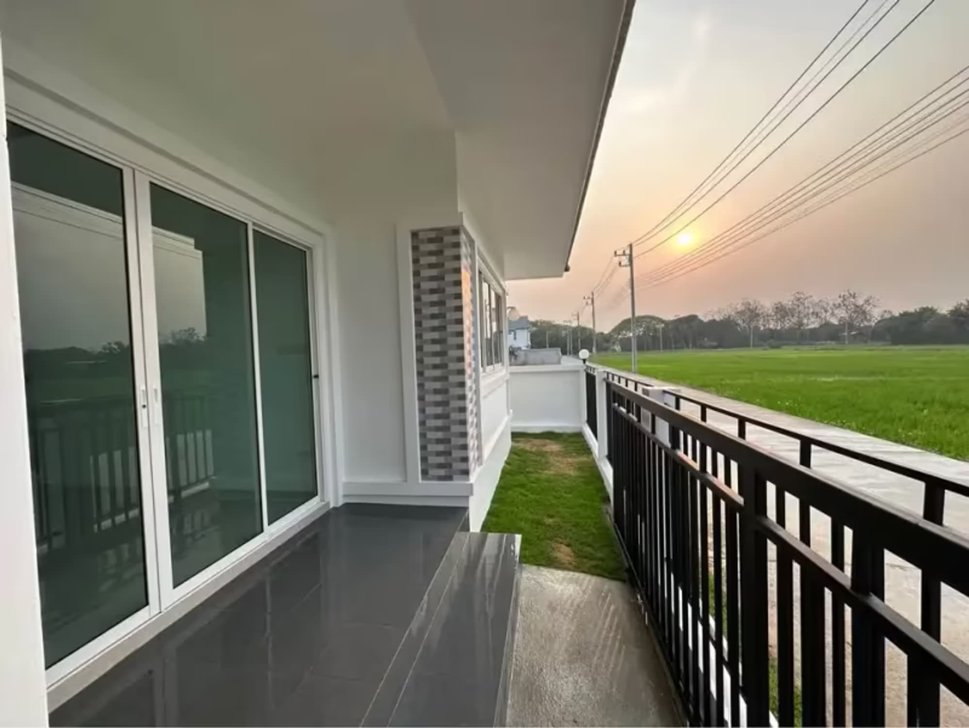 3 Bedroom House - Image 8